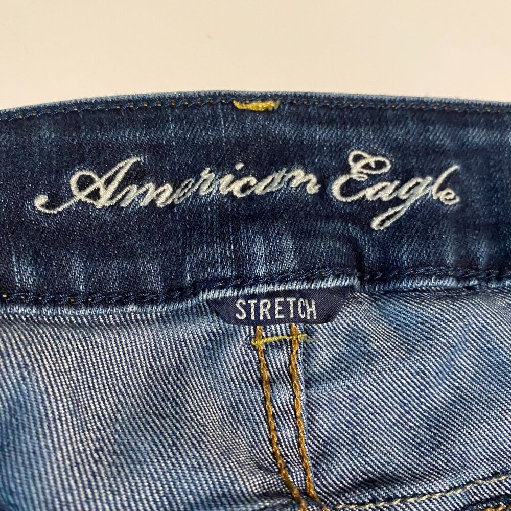 American Eagle Women's Artist Crop Stretch Jeans. Size 14 - Picture 8 of 9